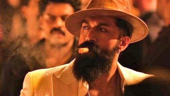 'ಟಾಕ್ಸಿಕ್' ಸೆಟ್ ವೀಡಿಯೋ ಲೀಕ್; 1000 ಕೋಟಿ ರೂ. ಕಲೆಕ್ಷನ್ ಪಕ್ಕಾ ಎಂದ ಫ್ಯಾನ್ಸ್