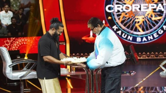 ಅಮಿತಾಬ್ ಬಚ್ಚನ್ ಮುಂದೆ ಹಾಟ್‌ ಸೀಟ್‌ನಲ್ಲಿ ರಿಷಬ್ ಶೆಟ್ಟಿ; ಎಲ್ಲಾ 'ಕಾಂತಾರ' ಲೆಕ್ಕಾಚಾರ!