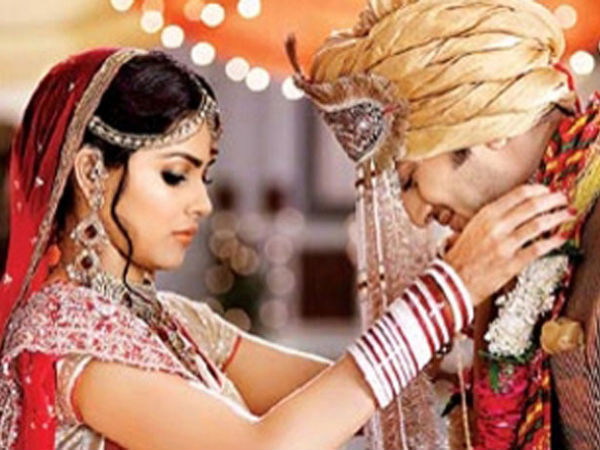 ರಿತೇಶ್ ಕೈಹಿಡಿದ ಬಬ್ಲಿ ತಾರೆ ಜೆನಿಲಿಯಾ ಡಿಸೋಜಾ