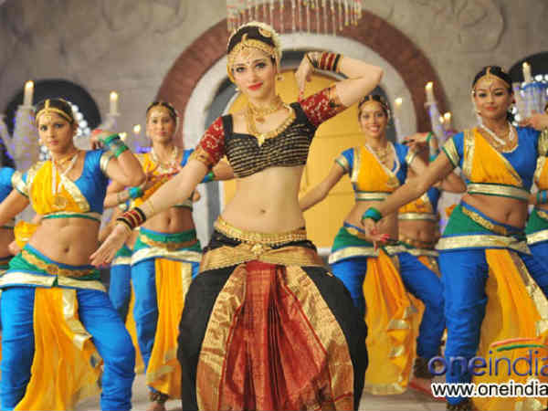 ತಮನ್ನಾಗೆ ಐದು ಭಾಷೆಗಳು ಗೊತ್ತಂತೆ ತಮನ್ನಾಗೆ ಐದು ಭಾಷೆಗಳು ಗೊತ್ತಂತೆ