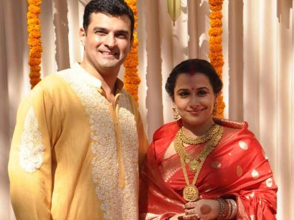 ಹೊಸ ಹರೆಯದ ಹೊಸ ಜೋಡಿಗೆ ಶುಭಾಶಯ