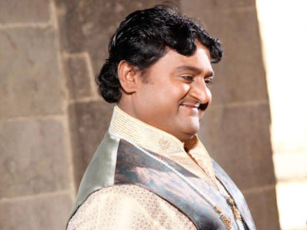 ಕೋಮಲ್ ಕುಮಾರ್