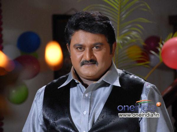 ಕೋಮಲ್ ಕುಮಾರ್