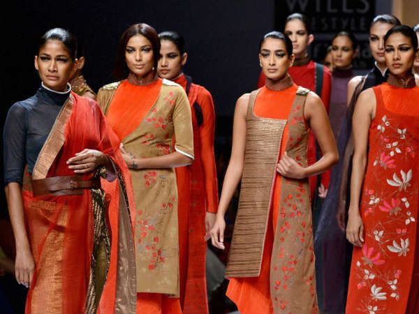 ರೂಪದರ್ಶಿಗಳು ರೂಪದರ್ಶಿಗಳು