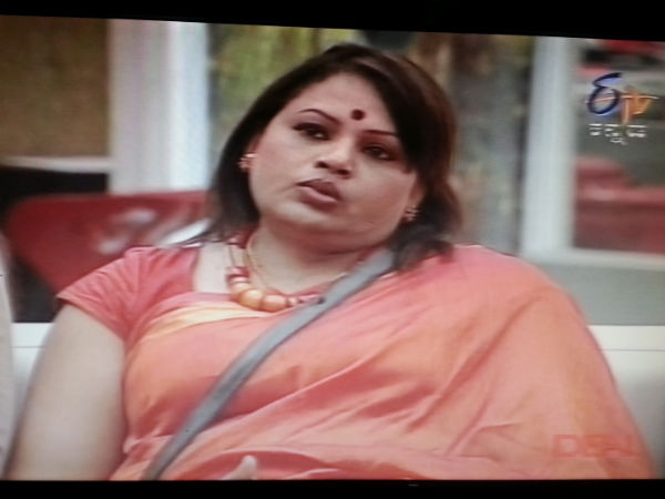 ಸೊಂಟ ಕುಣಿಸಲು ಹೋಗಿ ಸುಸ್ತಾದ ಜಯಲಕ್ಷ್ಮಿ