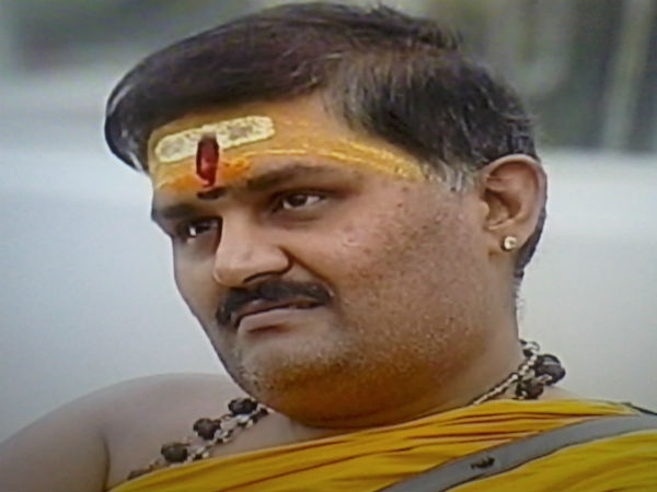 ನಿದ್ದೆ ಹೊಡೆದ ಗುರೂಜಿಗೆ ಶಿಕ್ಷೆ ಎಂಥದು?