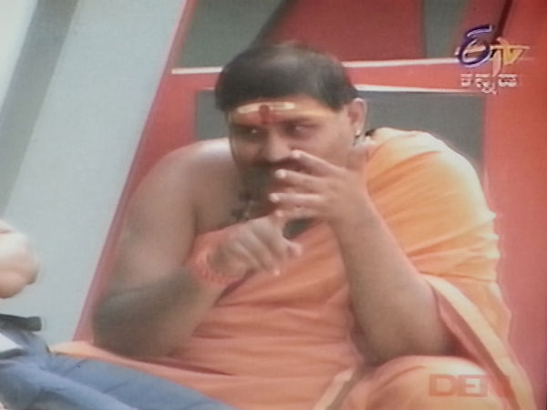 ಹೋಗೆ, ಬಾರೆ ಬ್ರಹ್ಮಾಂಡ ಅದೇ ವರಸೆ