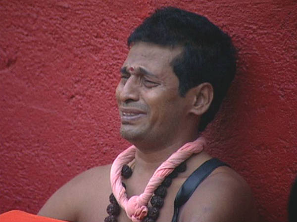 ಆವ್ ಟಚ್ಚಿಂಗ್ ಟಚ್ಚಿಂಗ್ ಸ್ವಾಮಿ