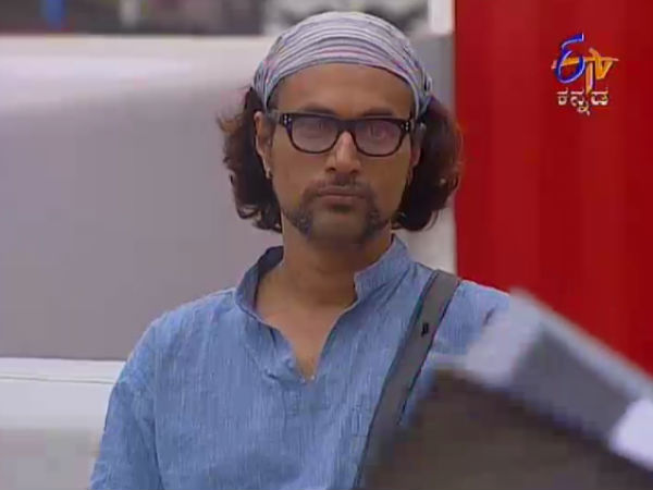 ಜಯಲಕ್ಷ್ಮಿ, ಶರ್ಮಾ ತಂತ್ರ, ಕುತಂತ್ರ