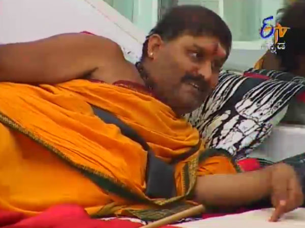 ಮನೆಯಲ್ಲಿ ಶುರುವಾಗಿದೆ ರೆಸಾರ್ಟ್ ರಾಜಕೀಯ