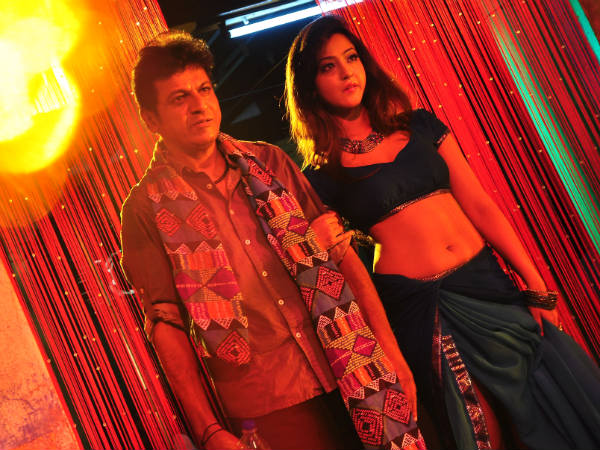 ಸಾಫ್ಟ್ ಅಂಡ್ ಸಿಲ್ಕಿ ಬೆನ್ನಿನ ಚಿತ್ರೀಕರಣ