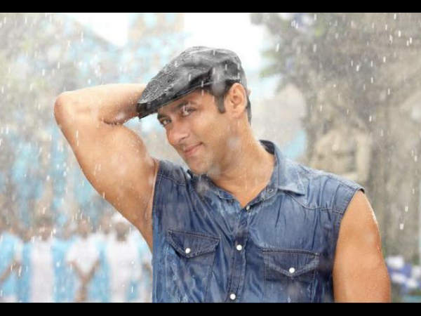 ಕ್ಯಾರವಾನ್ ನಲ್ಲೇ ಎಲ್ಲಾ ಕ್ಯಾರವಾನ್ ನಲ್ಲೇ ಎಲ್ಲಾ