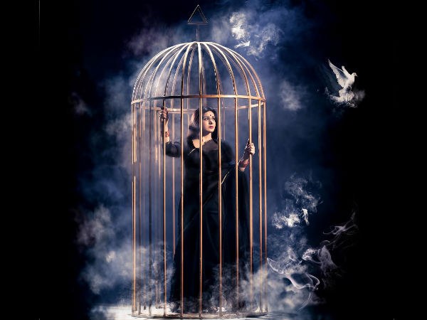 ಅರುವತ್ತು, ಎಪ್ಪತ್ತರ ದಶಕದ ಅನಾವರಣೋತ್ಸವ ಅರುವತ್ತು, ಎಪ್ಪತ್ತರ ದಶಕದ ಅನಾವರಣೋತ್ಸವ