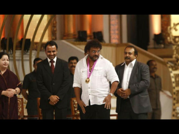 ರವಿಚಂದ್ರನ್ ಗೆ ಸನ್ಮಾನ