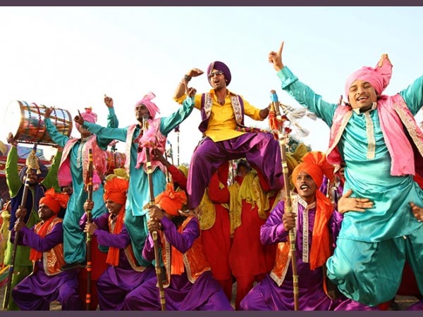 ರೀಡಿಫ್ (1.5 ಸ್ಟಾರ್)