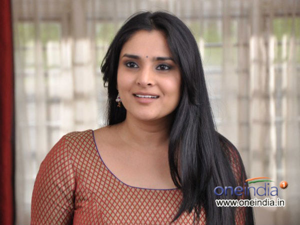 ಈಗ ವಿವಾದ ಅಂಬರೀಶ್ ಅಂಗಳಕ್ಕೆ ಬಂದಿದೆ