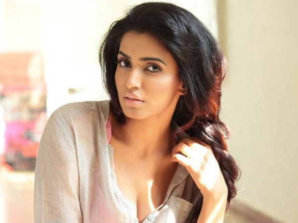 ಚಿತ್ರಗಳ ಬಗ್ಗೆ