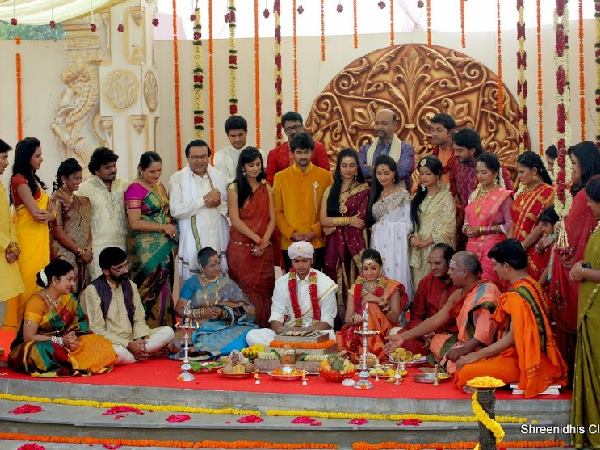 ತಾರಾ ಬಳಗ