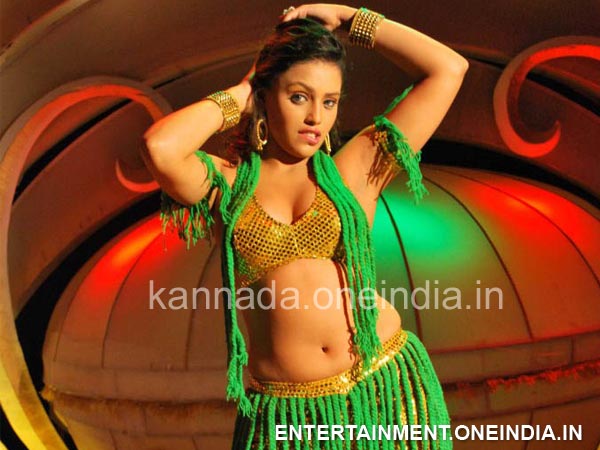 ಅಗತ್ಯಕ್ಕಿಂತ ಹೆಚ್ಚಾಗಿ ಮೈಮಾಟ ತೋರಿದ ಬುಗುರಿ