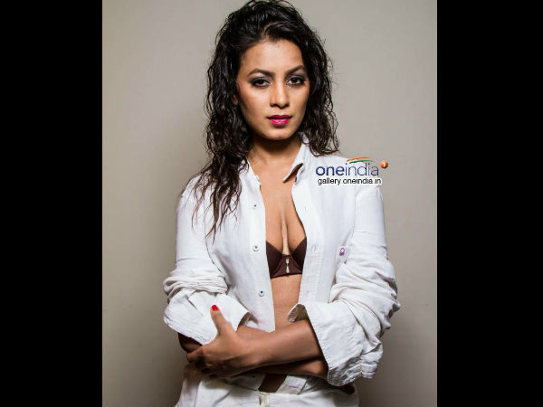 ಕಾರ್ಪೋರೇಟ್ ಕಂಪನಿಯಲ್ಲಿ ಕೆಲಸ ಮಾಡುವ ಮಲ್ಲಿಗೆ