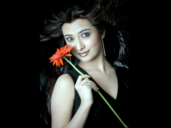 ರಾಧಿಕಾ ಪಂಡಿತ್ ರೆಸಲ್ಯೂಷನ್ ರಾಧಿಕಾ ಪಂಡಿತ್ ರೆಸಲ್ಯೂಷನ್