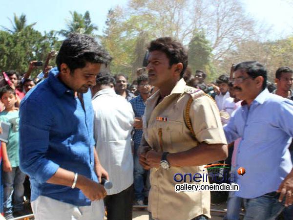 ಪುನೀತ್ ಮೊದಲ ಬಾರಿಗೆ ಖಡಕ್ ಪೊಲೀಸ್ ಆಫೀಸರ್