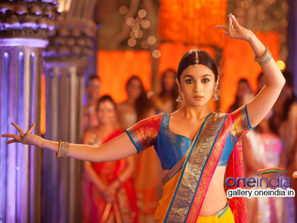 ಜೀ ನ್ಯೂಸ್ ವಿಮರ್ಶೆ  2 ಸ್ಟಾರ್ 