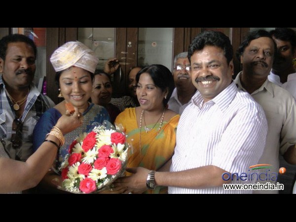 ಮಾಜಿ ಅಬಕಾರಿ ಸಚಿವ ರೇಣುಕಾಚಾರ್ಯ ಮಾಜಿ ಅಬಕಾರಿ ಸಚಿವ ರೇಣುಕಾಚಾರ್ಯ