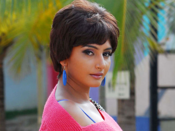 ಮೇಕಪ್ ಅಷ್ಟೊಂದು ಇಷ್ಟ ಇಲ್ಲ 