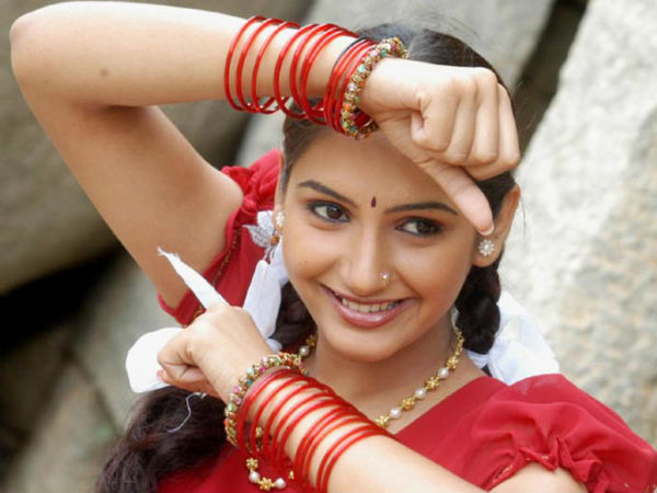 ತುಂಬಾ ಸಿಂಪಲ್ ರಾಗಿಣಿ