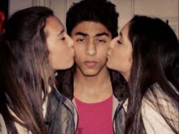 ಲಂಡನ್ ನಲ್ಲಿ ಓದುತ್ತಿರುವ ಆರ್ಯನ್