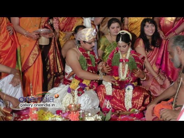 ಹಬ್ಬ ಹಬ್ಬ ಮದುವೆ ಹಬ್ಬ