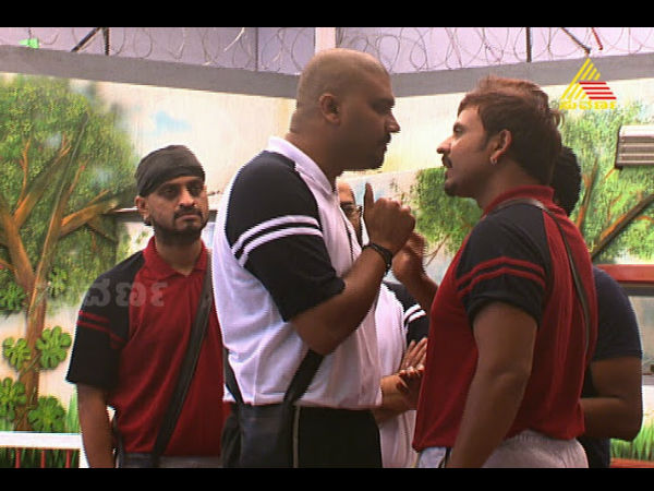 ಕೂದಲನ್ನೇ ಪಣಕ್ಕಿಟ್ಟ ಗುರುಪ್ರಸಾದ್