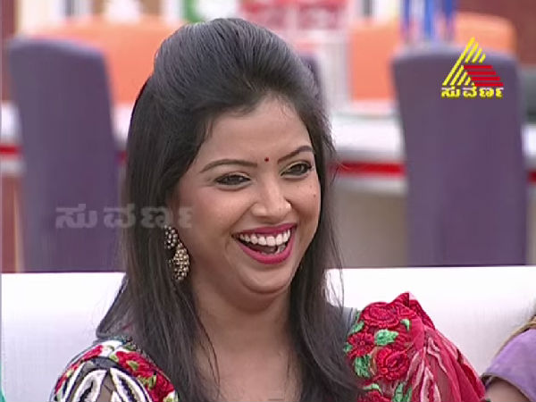 ಪೋಲ್ ಡ್ಯಾನ್ಸ್, ಪೂಲ್ ಡ್ಯಾನ್ಸ್ 