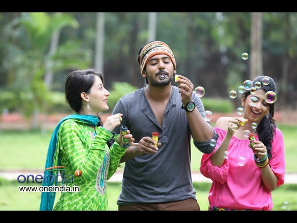 'ನೀನಾದೆನಾ'ದಲ್ಲೂ ಹೀರೋಯಿನ್ ಗಳ ನೀನಾದ 'ನೀನಾದೆನಾ'ದಲ್ಲೂ ಹೀರೋಯಿನ್ ಗಳ ನೀನಾದ