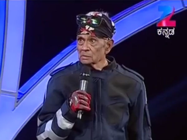 ಫೇಸ್ ಬುಕ್ ನಲ್ಲಿ ನಾಲ್ಕು ಸಾವಿರ ಗೆಳೆಯರು