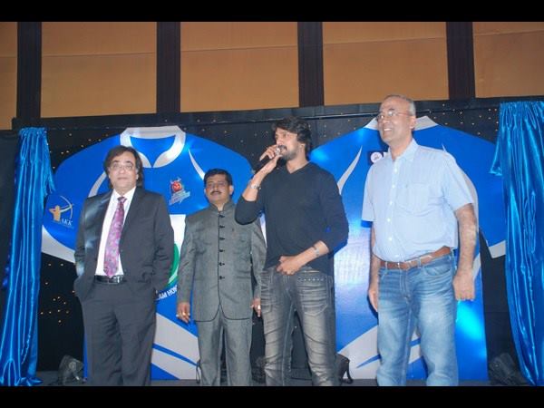 ಸುದೀಪ್ ಶಸ್ತ್ರ, ಆಟಗಾರರು ಬುಲ್ಲೆಟ್ ಗಳು..!