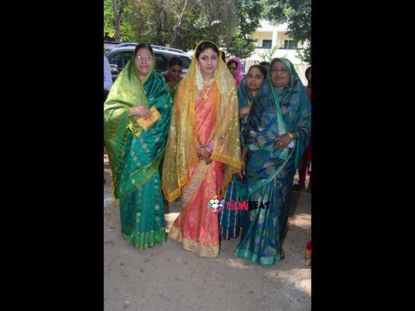 ಹೊಸ ಜೋಡಿಗೆ ಶುಭವಾಗಲಿ