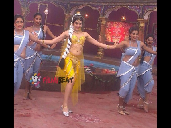 ಇಬ್ಬರು ನಾಯಕಿಯರಿಗೂ ಸಮಾನ ಅವಕಾಶ