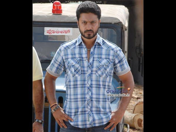 ಇಂಡಸ್ಟ್ರಿ ಯಾರ ಅಪ್ಪನ ಮನೆಯ ಸ್ವತ್ತೂ ಅಲ್ಲ ಇಂಡಸ್ಟ್ರಿ ಯಾರ ಅಪ್ಪನ ಮನೆಯ ಸ್ವತ್ತೂ ಅಲ್ಲ