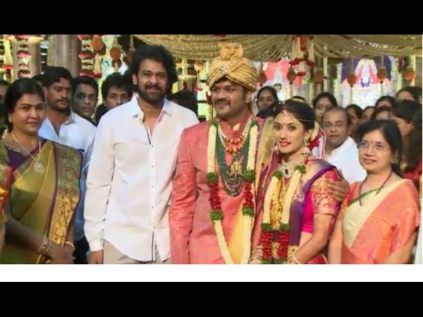 ಬಾಹುಬಲಿ ಪ್ರಭಾಸ್ ಆಗಮನ