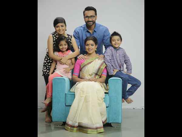 'Gajakesari' Krishna turns serial director for 'Gruhalakshmi'