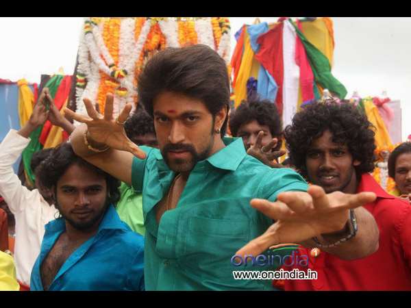 ಸಮಸ್ಯೆ ಬಗೆಹರಿಸಿ ಅಂತ ಯಶ್ ಹೇಳಿದ್ದರಂತೆ..!