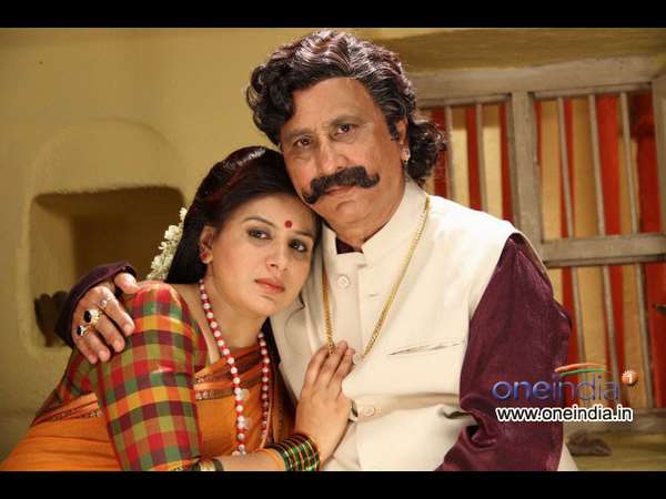 ಕಾಲೇಜು ದಿನಗಳಿಂದಲೂ ನಟನೆ ಆಸಕ್ತಿ ಕಾಲೇಜು ದಿನಗಳಿಂದಲೂ ನಟನೆ ಆಸಕ್ತಿ