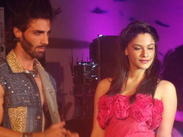 ಪ್ರಿಯಾಂಕಾ ಕೈಯಲ್ಲಿ ಅರಳಿದ ಫ್ಯಾಷನ್ ಝಲಕ್