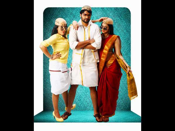 Bollywood Film maker Ashutosh Gowariker bags 'RangiTaranga' Hindi Rights