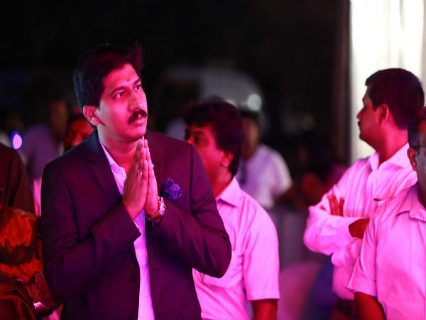 ಸೂಟ್ ನಲ್ಲಿ ಕಂಗೊಳಿಸಿದ ಡಾ.ದಿಲೀಪ್