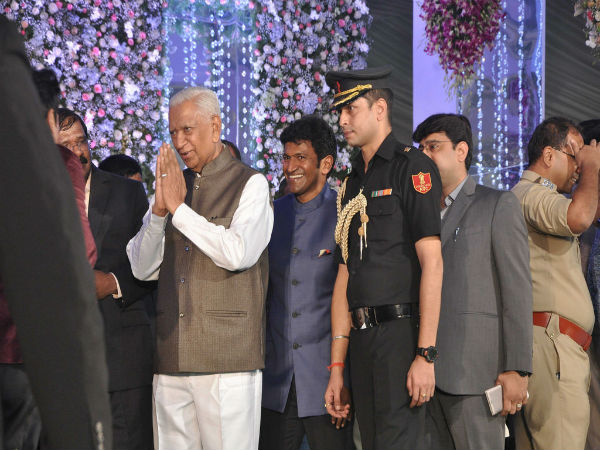 ರಿಸೆಪ್ಷನ್ ಗೆ ಬಂದ ರಾಜ್ಯಪಾಲರು