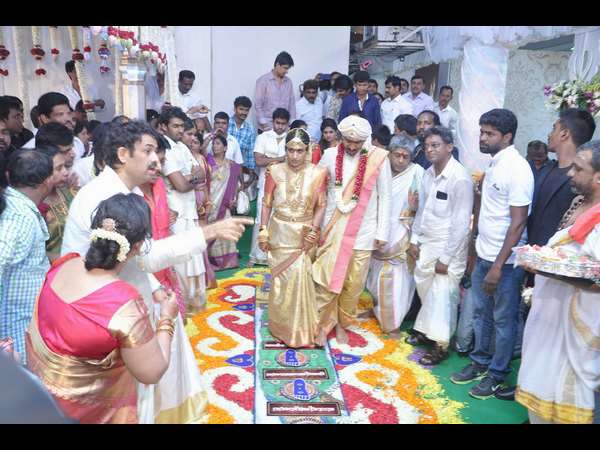  ವಧು ಡಾ.ನಿರುಪಮಾ-ವರ ಡಾ.ದಿಲೀಪ್