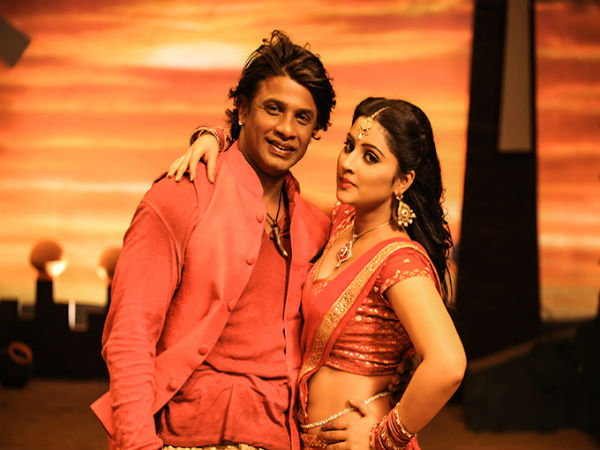 ಆರ್.ಎಕ್ಸ್.ಸೂರಿ, ಬರೀ ಶಬ್ಧ, ಮೈಲೇಜೇ ಇಲ್ಲ, ಪ್ರೇಕ್ಷಕನಿಗೆ ಬರೀ ಹೊಗೆ - ಕನ್ನಡಪ್ರಭ